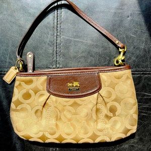 Coach Wristlet / Clutch